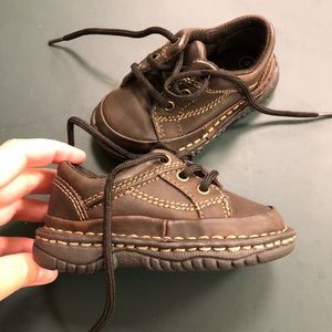 Baby boy brown lace up shoes